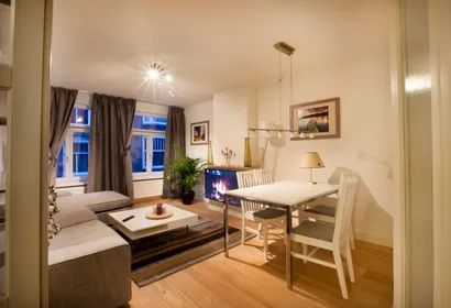Jordaan Serviced Apartment