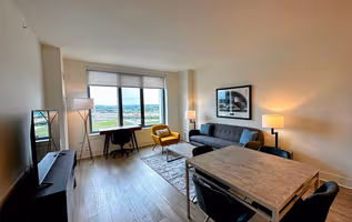 One Oak Brook Commons