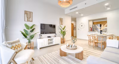 2 Bedroom Apartment in Bellevue Towers-1