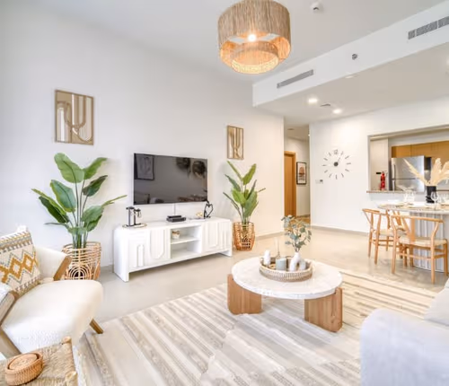 2 Bedroom Apartment in Bellevue Towers-1