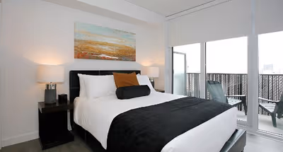 Roehampton Avenue Serviced Apartment