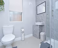 Toilet at Broad House by Sigma Stays
