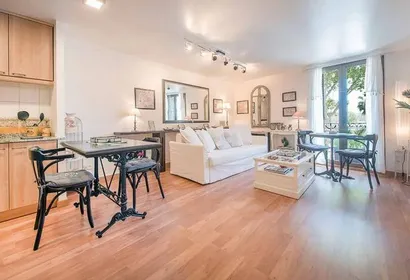 Passeig Colon service apartment