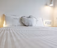 Pl. de Vannes service apartment