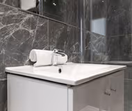 Spacious 4-Bed House with 2 bathrooms – Sleeps up to 8