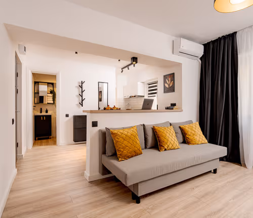 Strada serviced Apartment