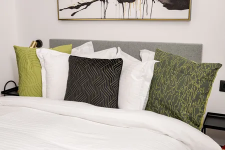 Strada serviced Apartment