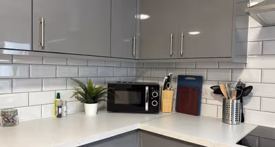 5 Bedroom Home with Garden