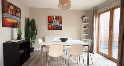 2 Bedroom Central Apartment