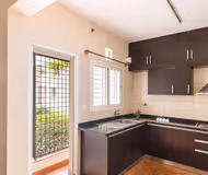 Vikas Nagar Serviced Apartment