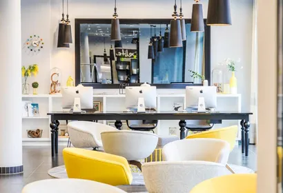 Europa-Allee service apartment