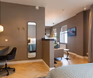 Maurits Serviced Apartment