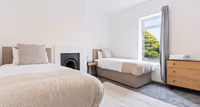 2 Victoria Terrace (Loftus)