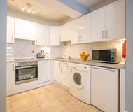 George’s Quay - Pearse Square Apartment