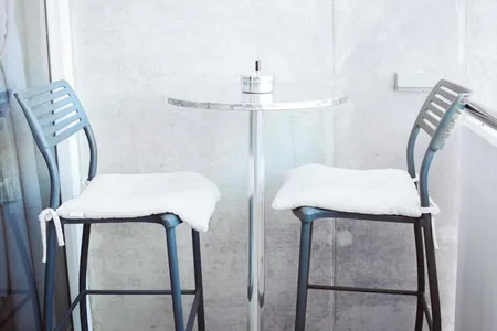 Rev Michael Scott St Serviced Apartment