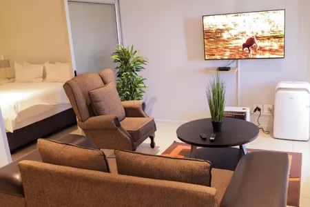 Rev Michael Scott St Serviced Apartment