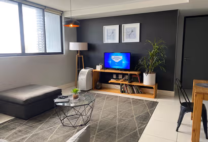 77 Independence Ave Serviced Apartment