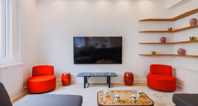 Av. du Recteur Poincaré Serviced Apartment, Mobility Lease