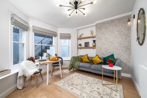 Urban Escape | 1-Bedroom Retreat