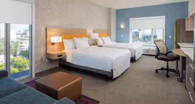 Northwest 1st Avenue Aparthotel