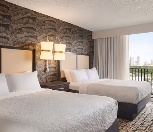 Southeast 17th Street Aparthotel