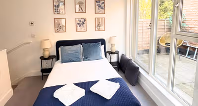 Spacious Townhouse near Finchley Central