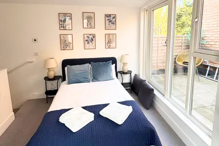 Spacious Townhouse near Finchley Central