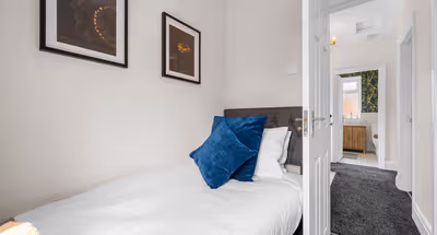 Free Parking | Stunning 3Bedroom Home In Wigan