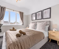 Free Parking | Stunning 3Bedroom Home In Wigan