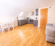 Newly Renovated Sanctuary for 4 in Charlotte House