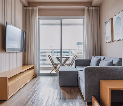 Olimpia Views Exclusive