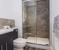 Thornhill House Apartments