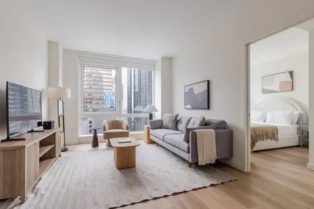 Jackson Ave Apartment