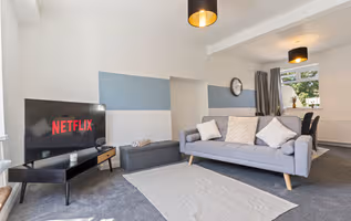 1 Victoria Terrace (Loftus)