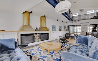 A luxurious 550 m² haven with 6 bedrooms and 6 bathrooms across four floors