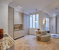 Exceptional 4-bedroom apartment on Rue du 4 Septembre, Opera - Vendome