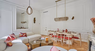 Exceptional 4-bedroom apartment on Rue du 4 Septembre, Opera - Vendome