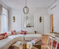Exceptional 4-bedroom apartment on Rue du 4 Septembre, Opera - Vendome