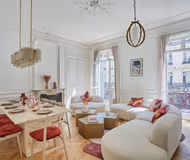 Exceptional 4-bedroom apartment on Rue du 4 Septembre, Opera - Vendome