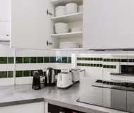 Two bedroom on Rue Saint-Martin