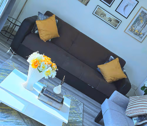 Large Cosy Home in Kent