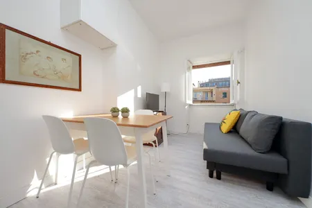Piazza Emanuele apartment