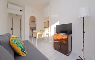 Piazza Emanuele apartment