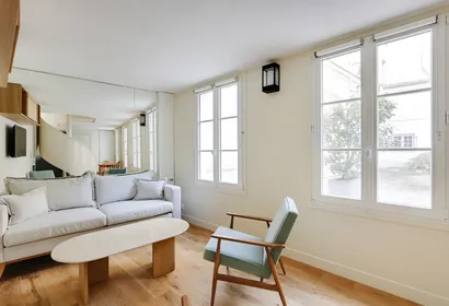 Elegant 2-bedroom apartment on Rue de Grenelle