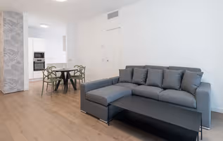 Three bedroom Chic apartment on Via Ippodromo