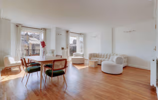 Rue de la Pompe Serviced Apartment in Passy, Mobility Lease!
