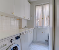 Rue de la Pompe Serviced Apartment in Passy, Mobility Lease