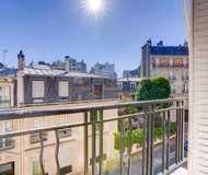 Rue de la Pompe Serviced Apartment in Passy, Mobility Lease