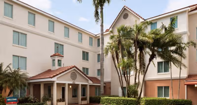 Northwest 8th Avenue Suites