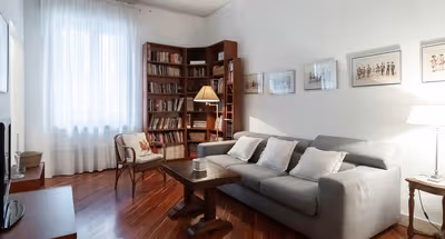 Giovanni Serviced Apartment